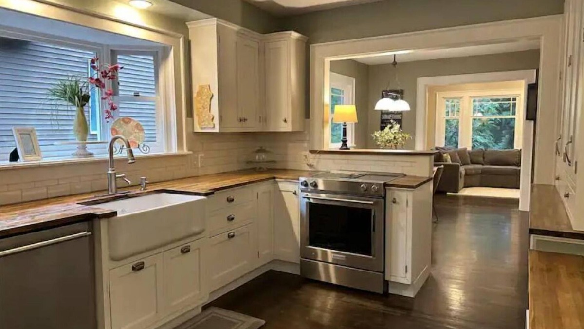 Ravenna House | University District Home