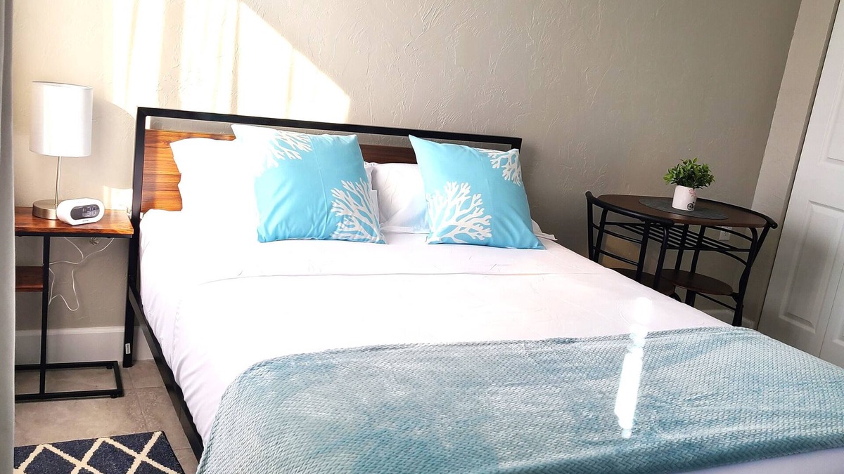 Sarasota Apartment | University Pines Studio in Sarasota