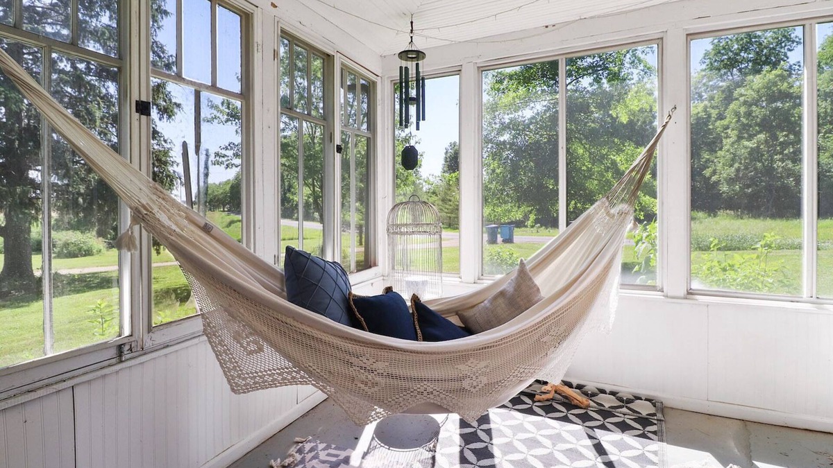 Three Oaks House | Unplug and Escape every day life at The Mill House in Three Oaks