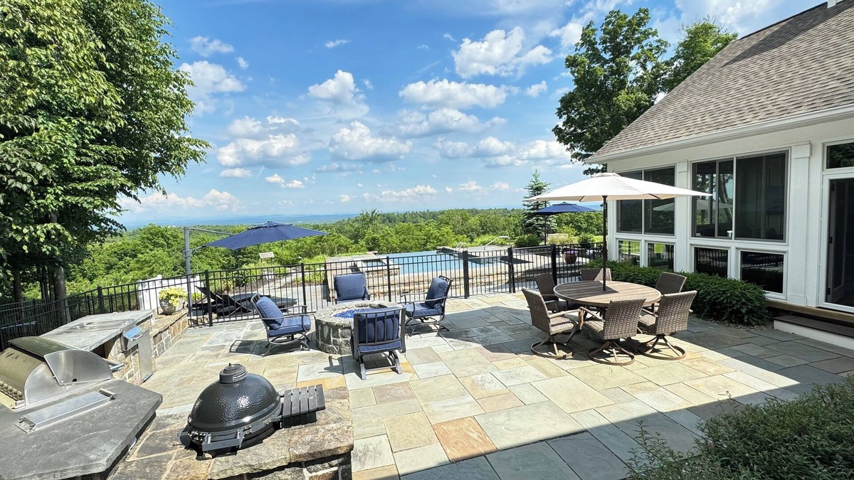 Greenfield Center House | Unrivaled Track Season Rental in Saratoga Springs, NY! Only 5mi to the RaceTrack