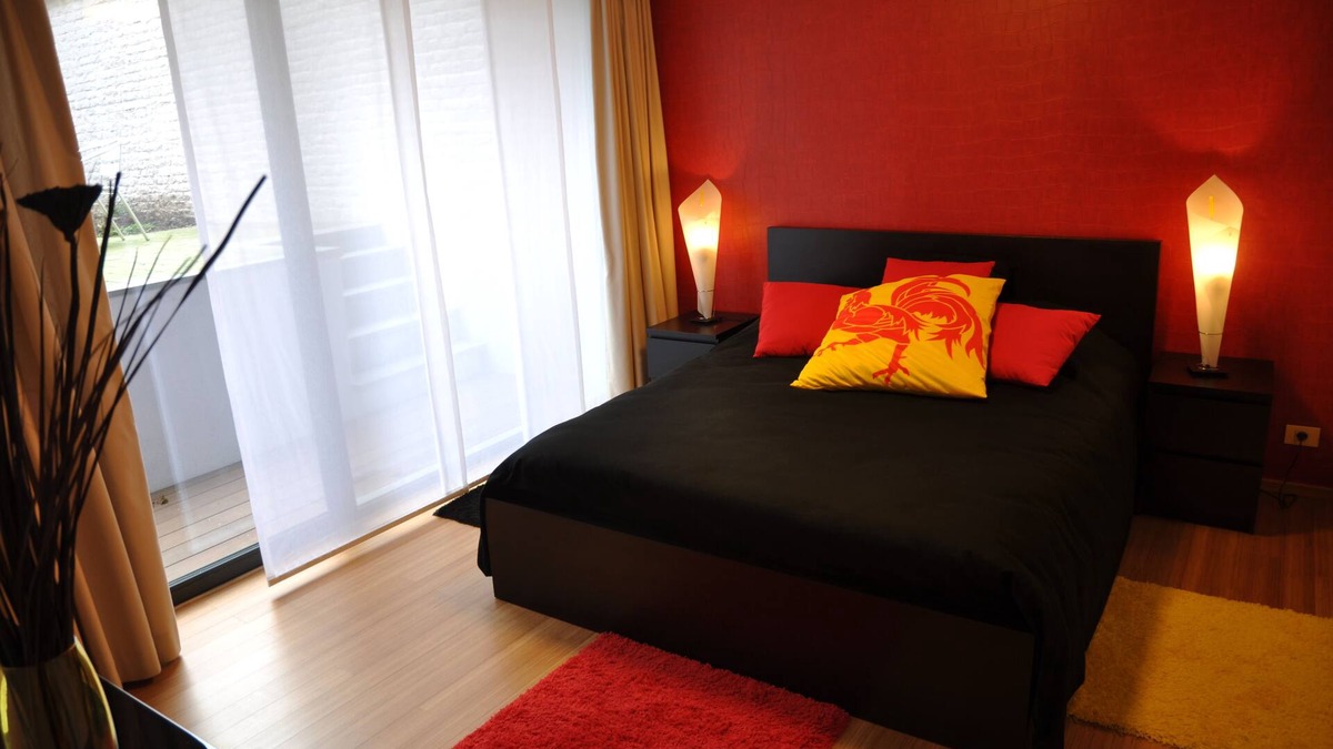 Vorst Apartment | Unusual and unique in Brussels! + garden + secure private parking