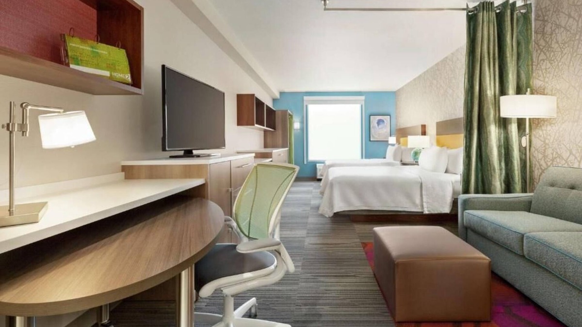 Southwest Colorado Springs Hotel | Unwind and Indulge In Our Oasis! Indoor Swimming Pool, Pets Allowed!