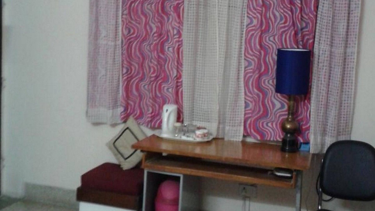 Adarsh Nagar House | Unwind in a Plush Bungalow
