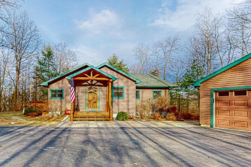 North Lake George House | Up The Hill