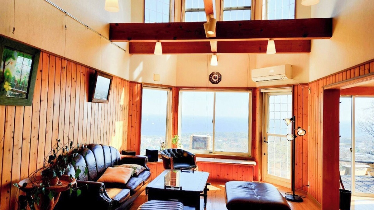 Futo House | Up to two small dogs are allowed for free A 2LDK singlestory rental villa with a dog run/Ito Shizuoka