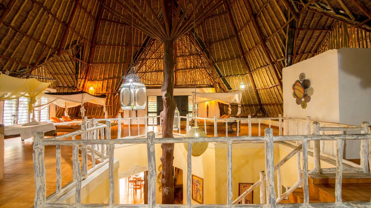 Galu Beach Bed & Breakfast | Upani in Daini