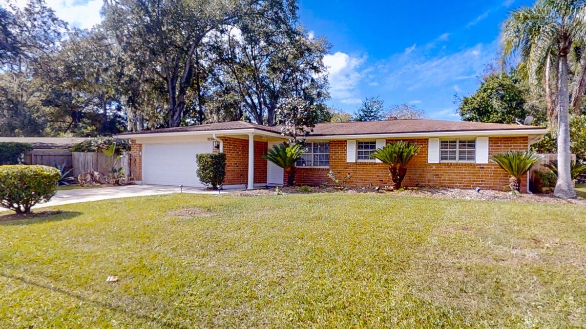 Southside House | Updated dog-friendly home near water with private pool, patio, streaming, AC