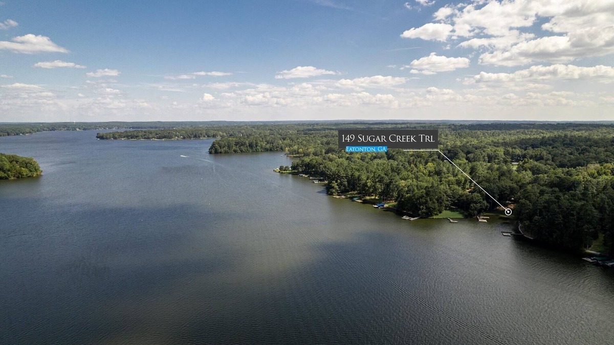 Lake Oconee House | Updated home on Lake Oconee