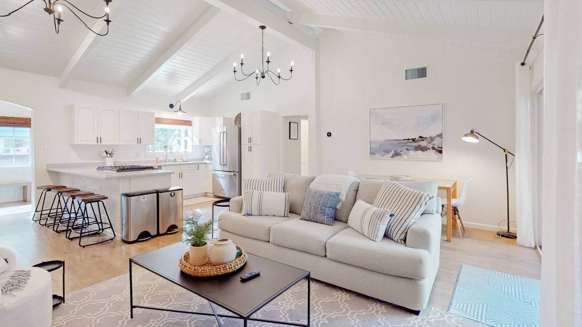 Tahoe Island House | Updated home with enclosed yard, deck, fireplace & grill - near lake & skiing