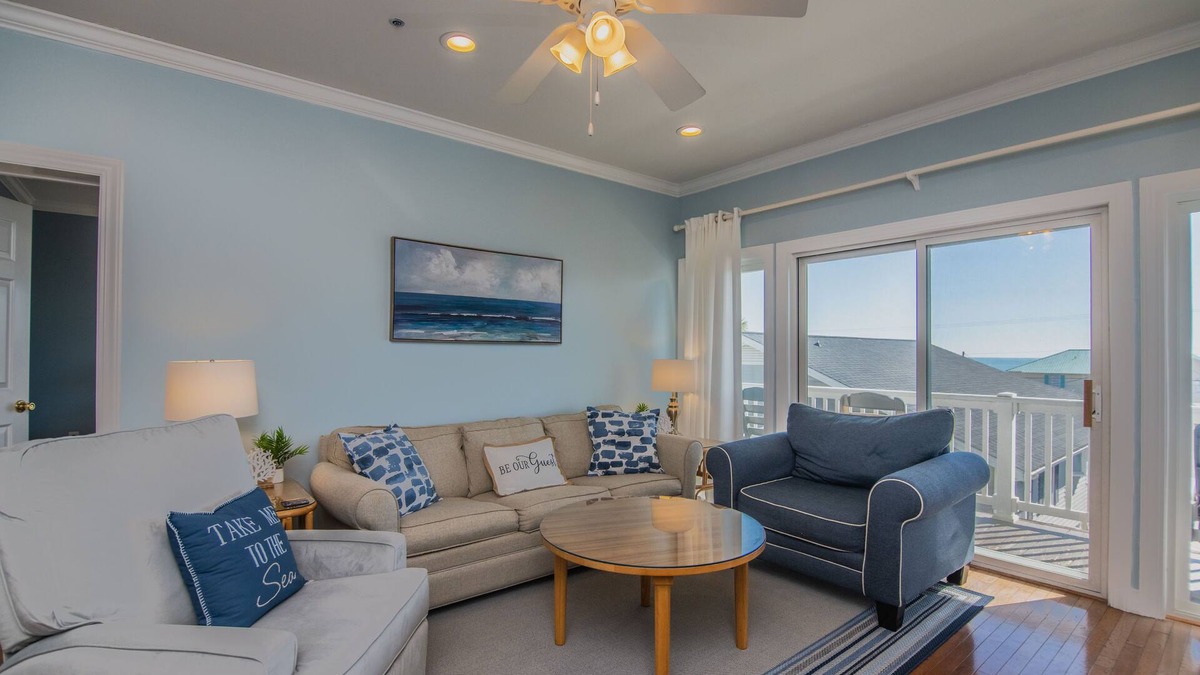 Edisto Island Condo | Updated Second Floor Condo w/Free Pool Access; Direct Beach Access; Cable TV/WiFi Access