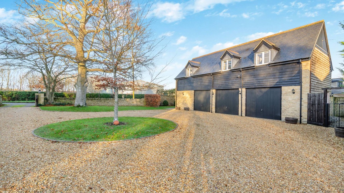 Woodstock House | Upper Campsfield Farm