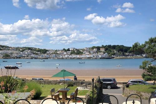Instow House | Upper Instow Beach Cottage
