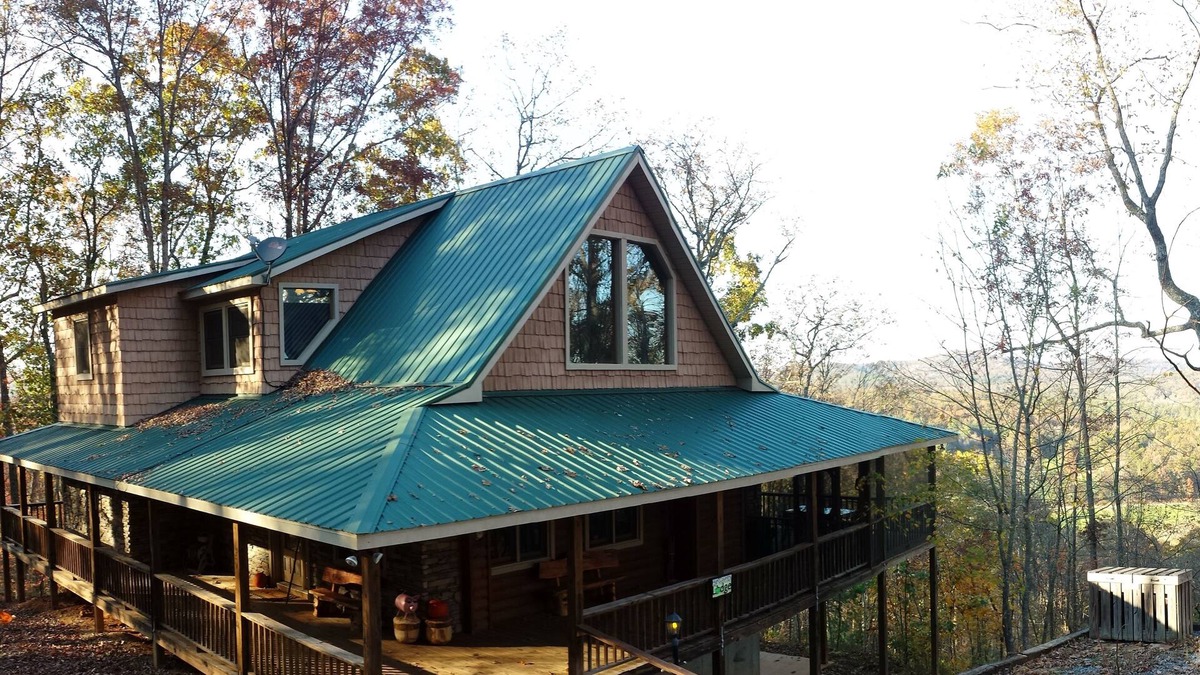 Morganton House | Upscale And Roomy Mountain Retreat
