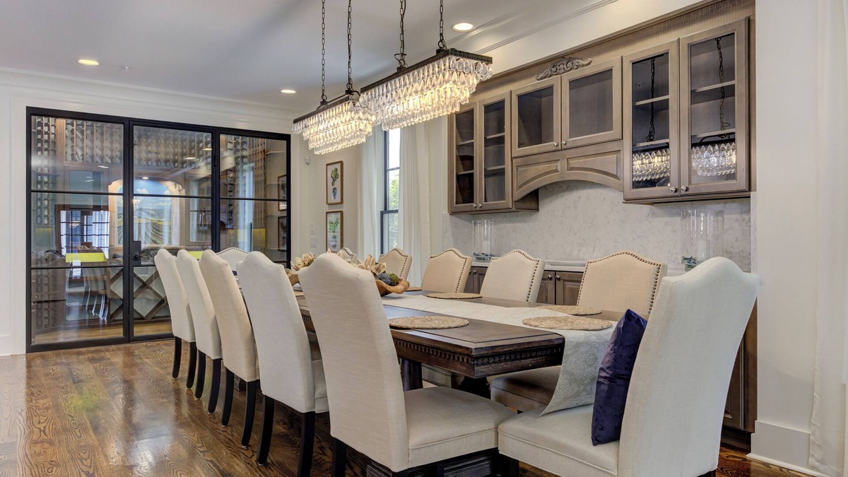 Garden Hills House | Upscale Buckhead Village Retreat! Events, Golf, Sauna, Near Everything!