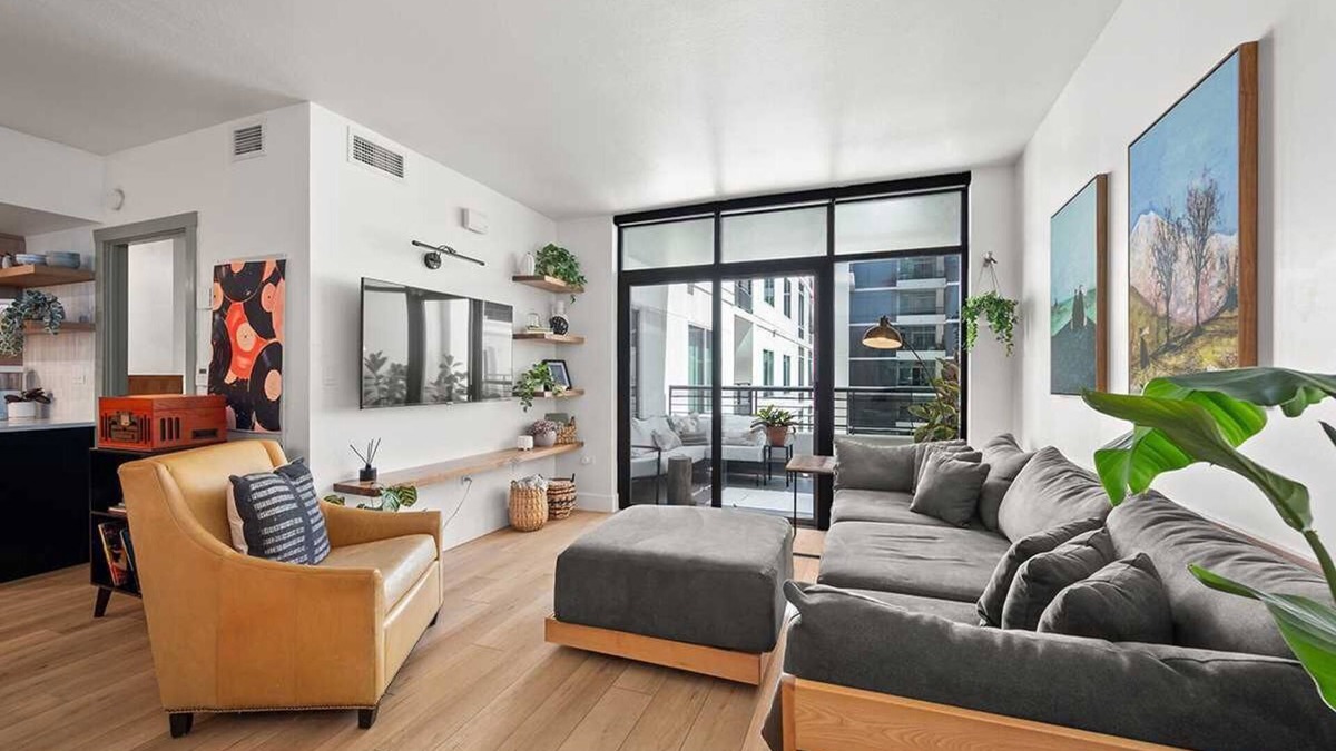 Downtown San Diego Condo | Upscale Condo in Little Italy