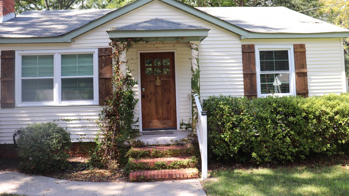 Aiken Cottage | Upscale Cottage off South Boundary