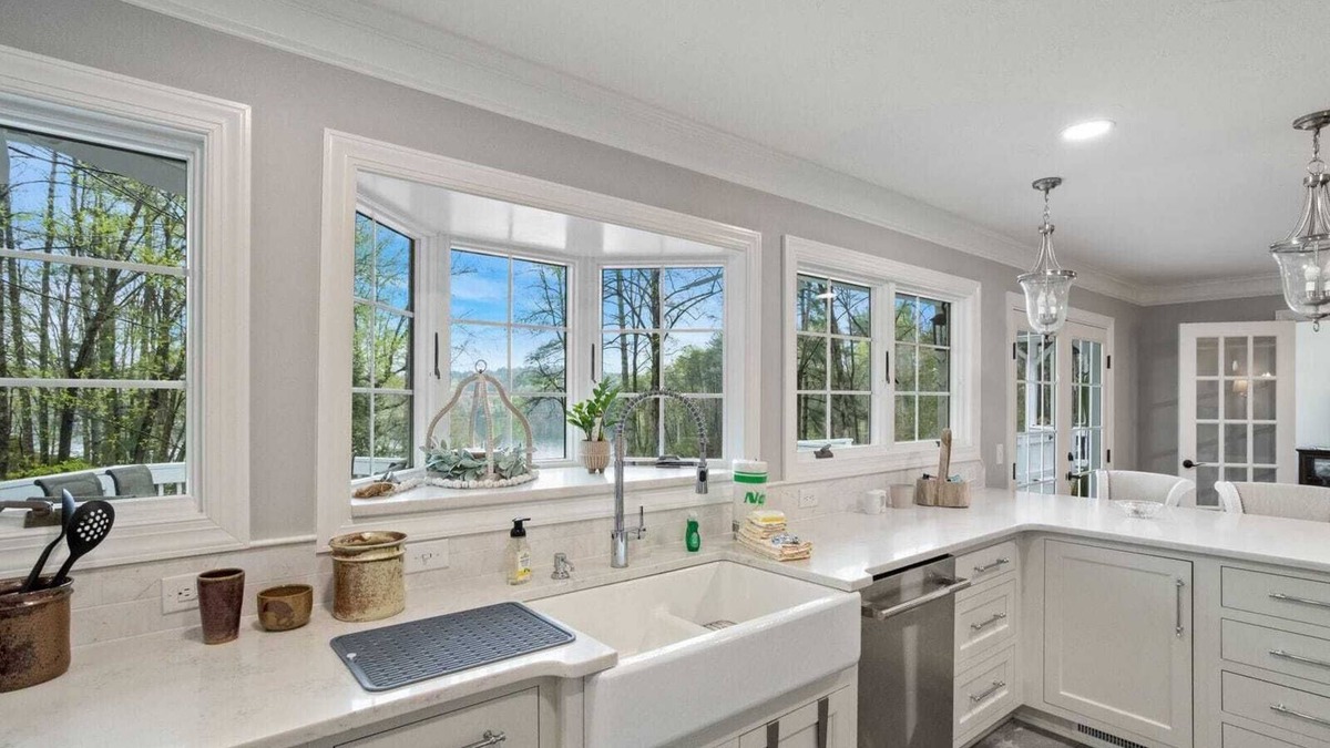 Wilkesboro House | Upscale Lake Home Near the Mountains