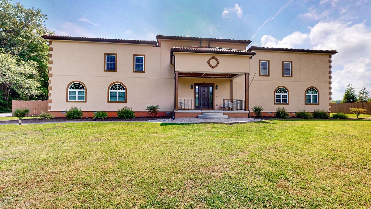 Bishopville House | Upscale paradise w/pool, game room, poolside kitchen, fire pit, A/C & free WiFi