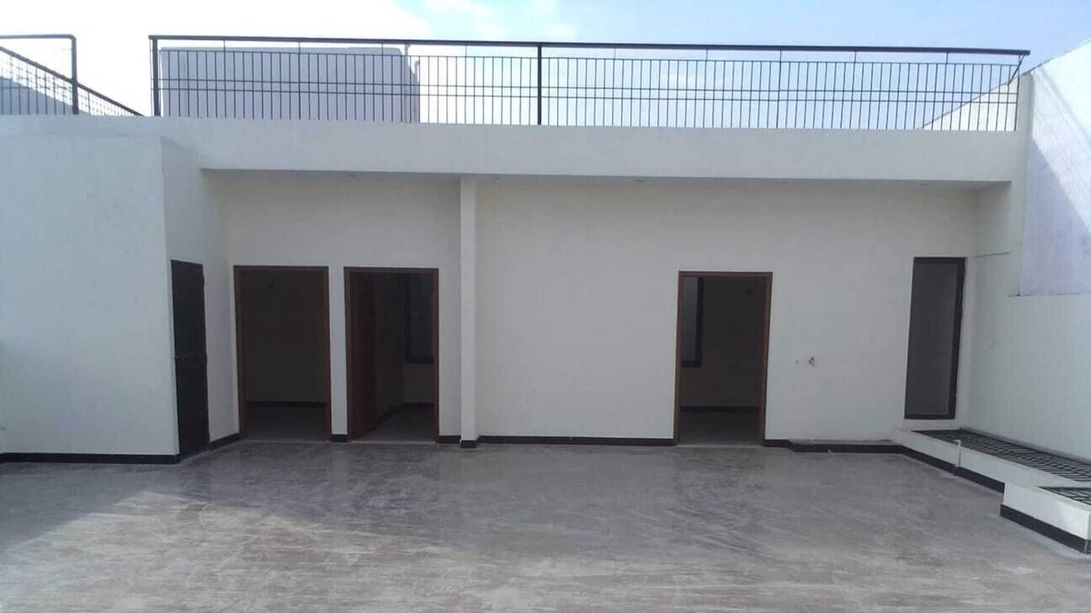 Saddar Town House | Upscale, spacious living in a convenient location