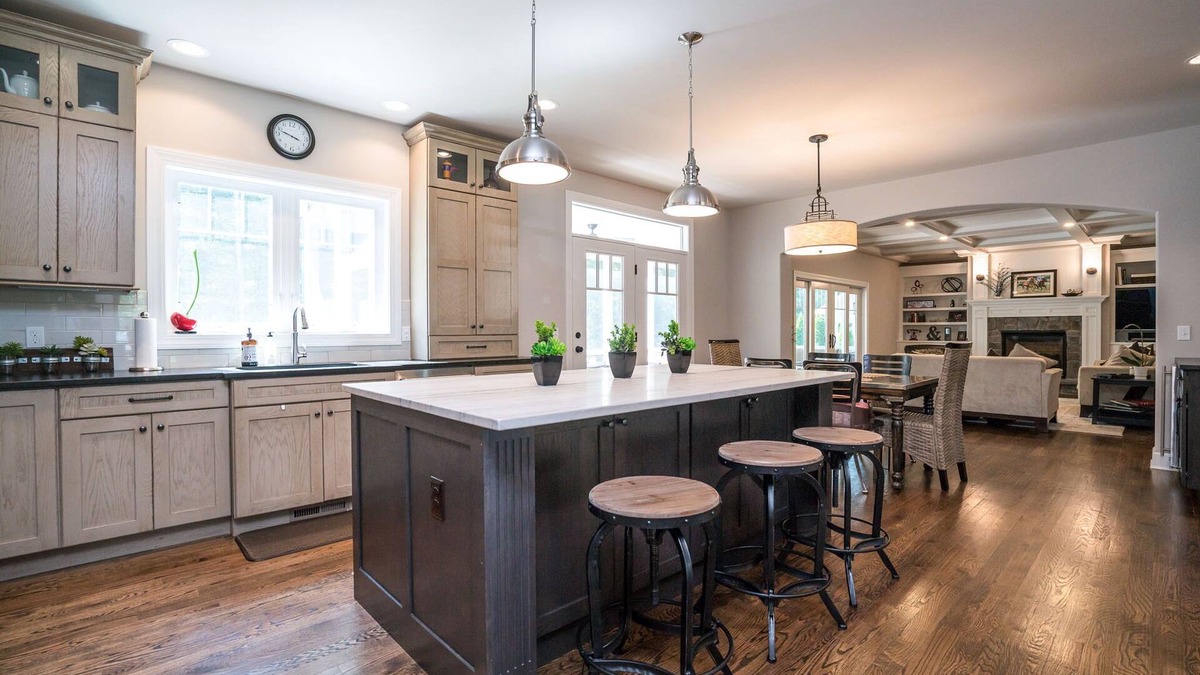 Saratoga Springs House | Upscale track rental near downtown Saratoga