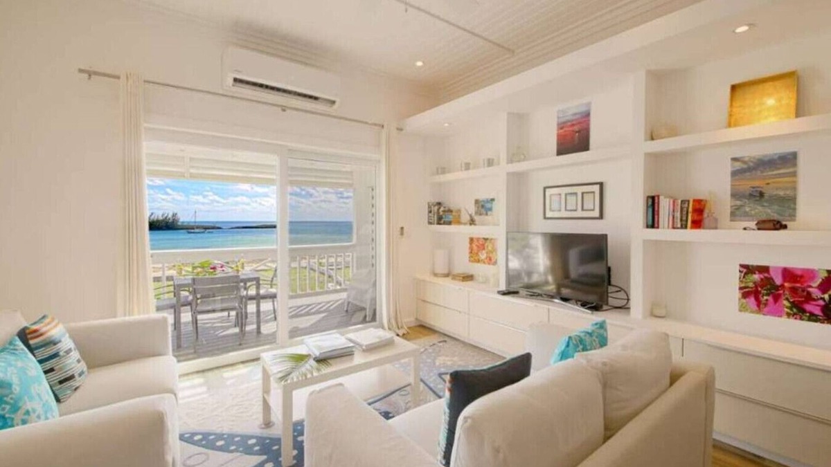 Governor's Harbour Apartment | Upstairs 1BR Bayfront Apartment w/ALL Amenities!