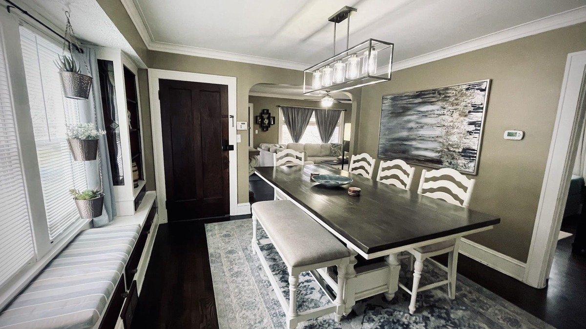 Old Brooklyn Apartment | Upstairs Unit with Office Space near Downtown Cleveland + National Park