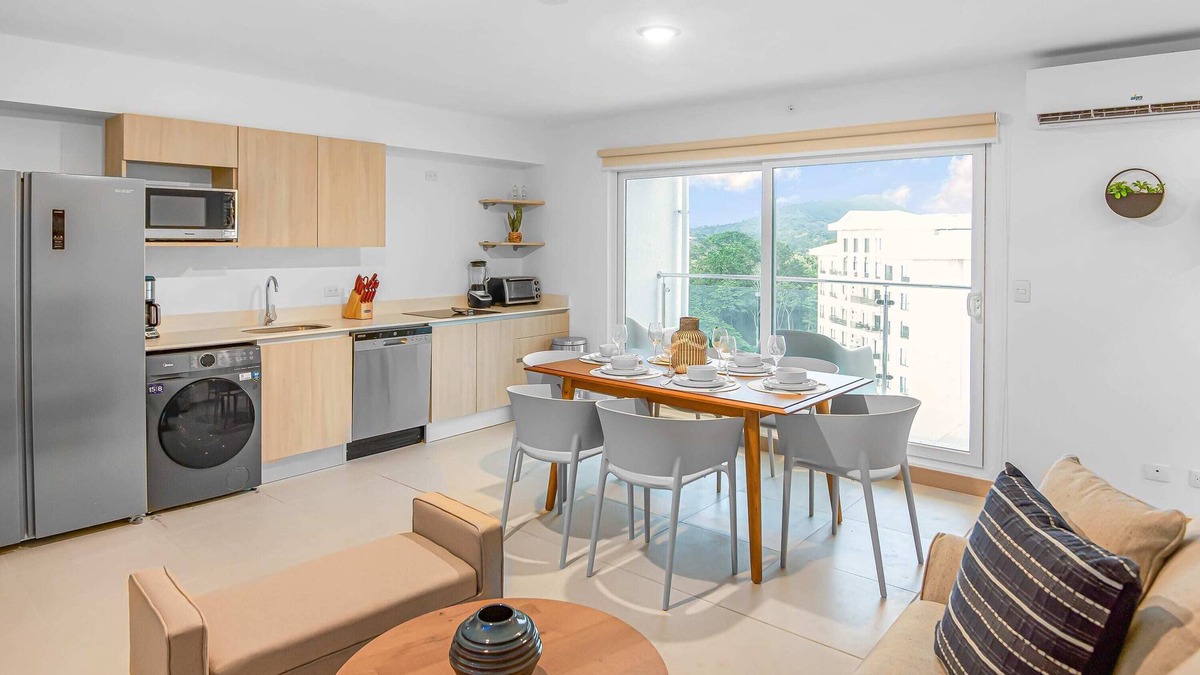 Barrio Santa Lucia Condo | Upstay New 3BR Condo w Breathtaking Mountain views