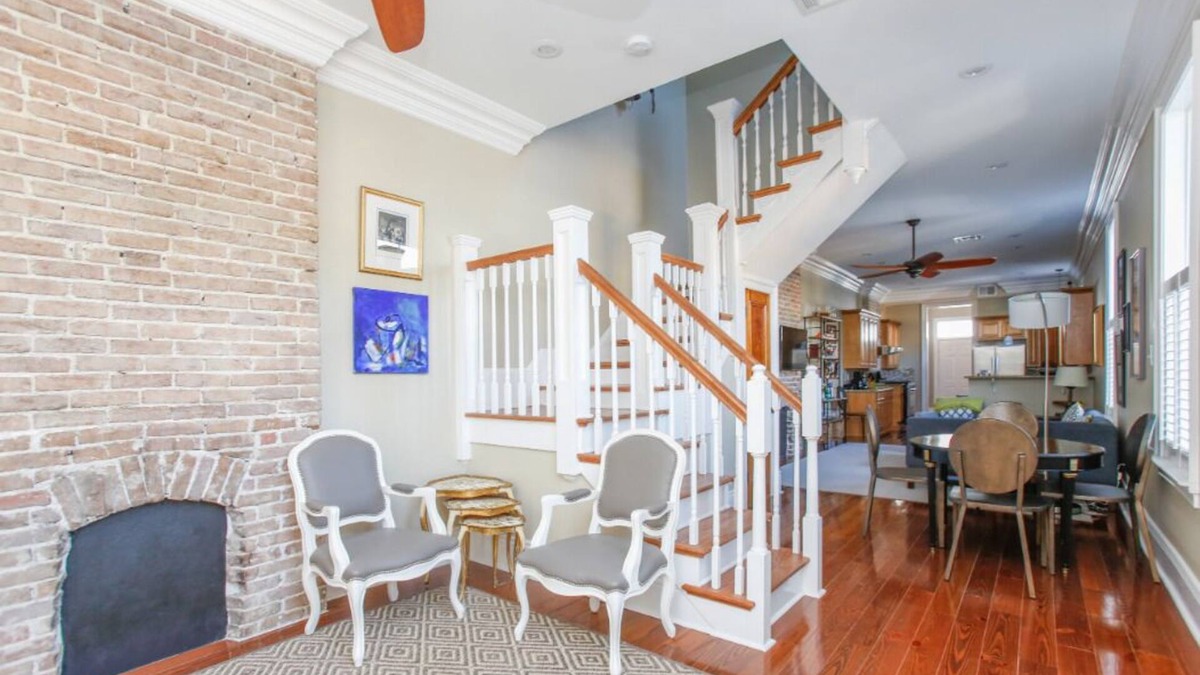 Uptown Historic District House | Uptown House near Universities, Audubon Park, Whole Foods, Restaurants, Shops