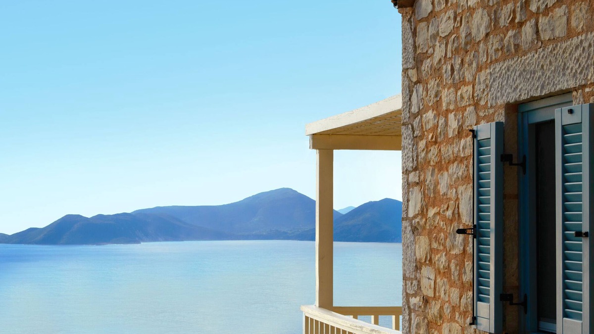 Evgiros Villa | Urania, private villa Iris, private pool, endless sea views, near famous beaches
