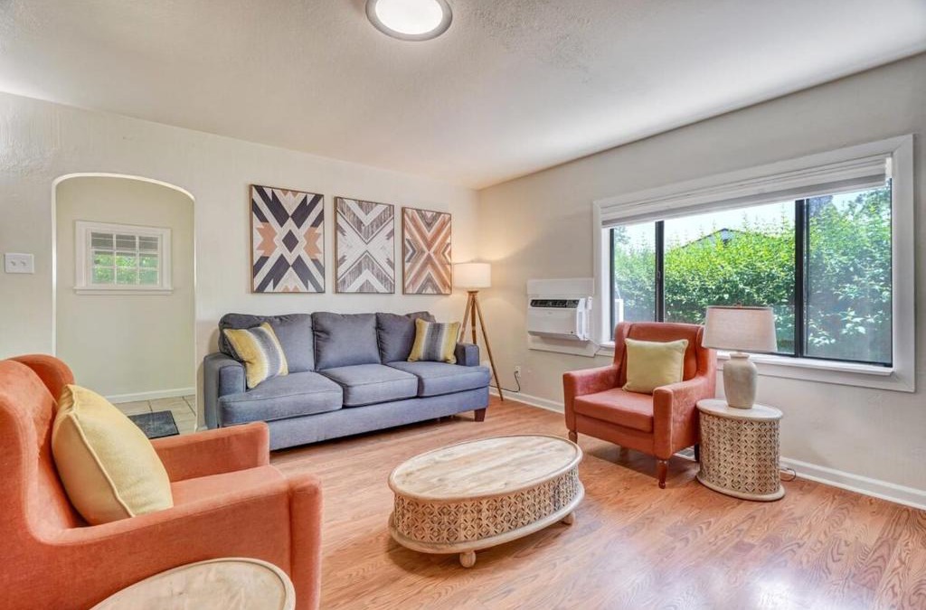 East Colorado Springs Apartment | Urban Casita Cozy Family House w BBQ Fire Pit