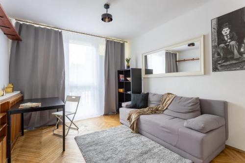 Mirow Apartment | Urban Chic - Cozy One-Bedroom in Warsaws Vibrant Center, Żelazna Street