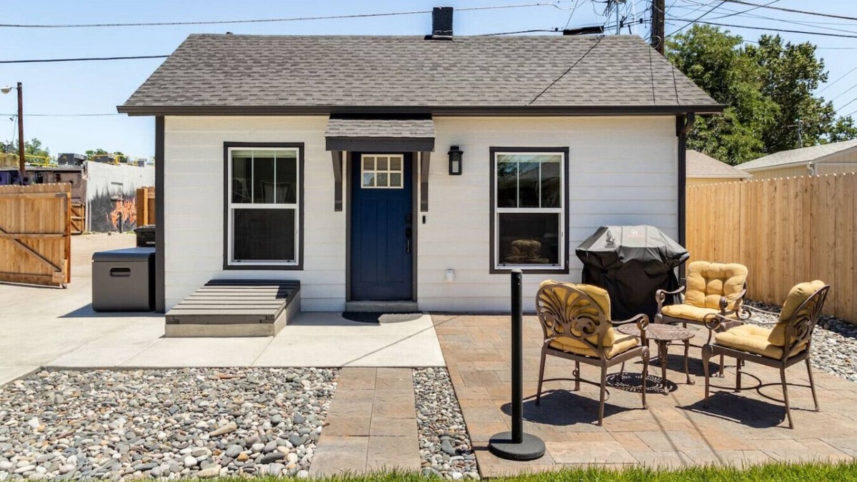 Globeville Cottage | Urban Cottage in Denver’s RiNo District