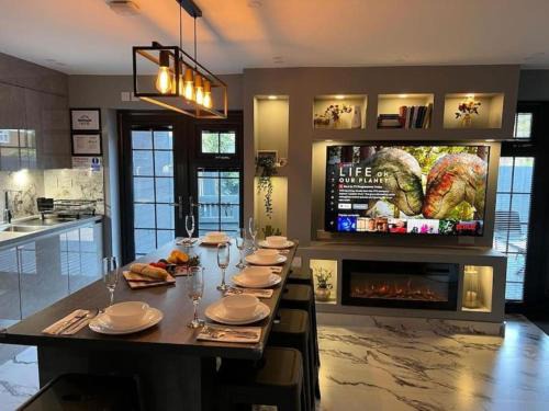 Birmingham Apartment | Urban Escape 4BedRoom House- With Free private Parking - Birmingham City