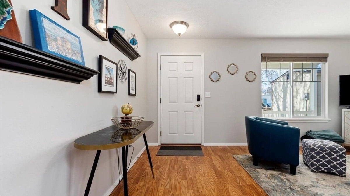 Boise House | Urban Escape: Steps to Downtown