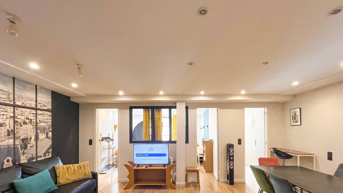 3rd Arrondissement Apartment | Urban Flat 120 - Pretty 3BDR Flat in Le Marais