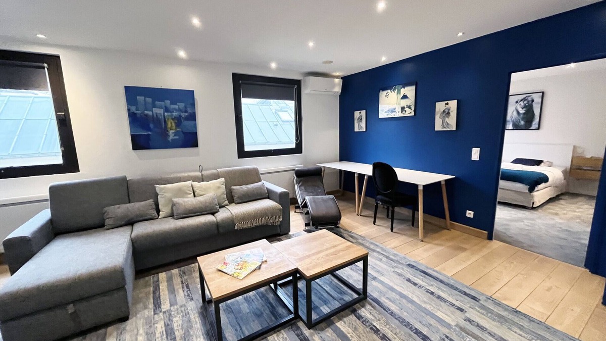 Quartier Sainte-Marguerite Apartment | Urban Flat 166 - 4BDR Luxury Apartment in Center of Paris