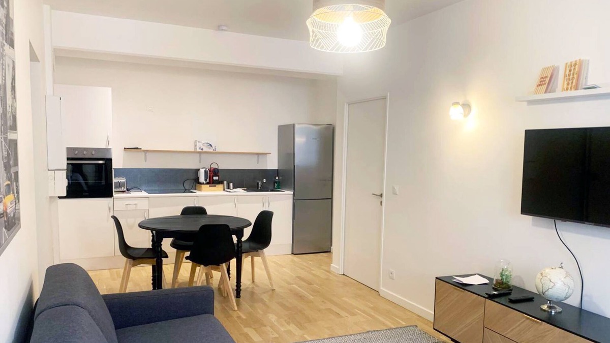 Quartier Sainte-Marguerite Apartment | Urban Flat 167 - Luxury 1 Bedroom Flat in Paris