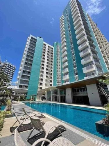 Bantud Hacienda Apartment | Urban Haven with City Skyline View in Bacolod City