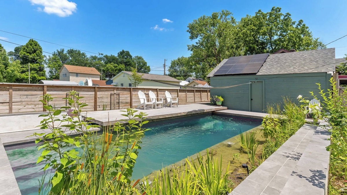 Jeffersonville House | Urban Lakeside 3BR Retreat w/Private Pool