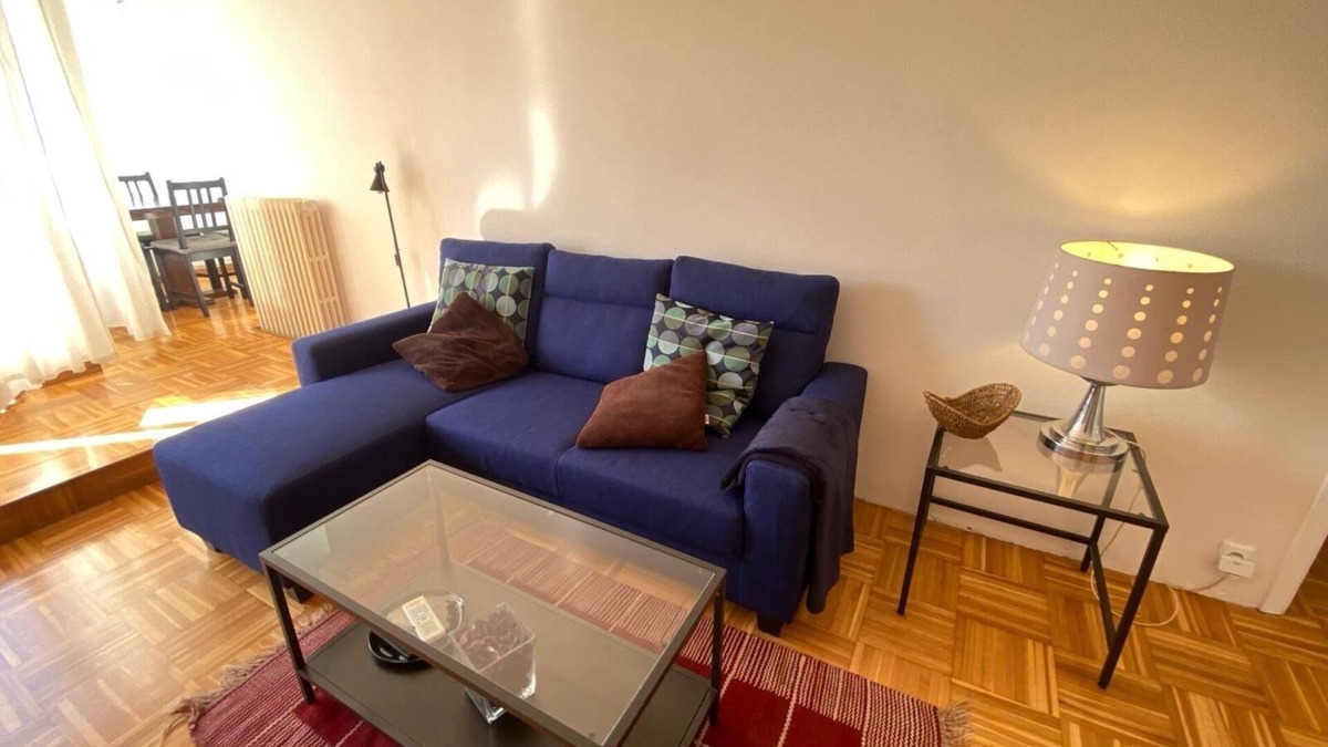 L'Antiga Esquerra de l'Eixample Apartment | Urban Oasis
