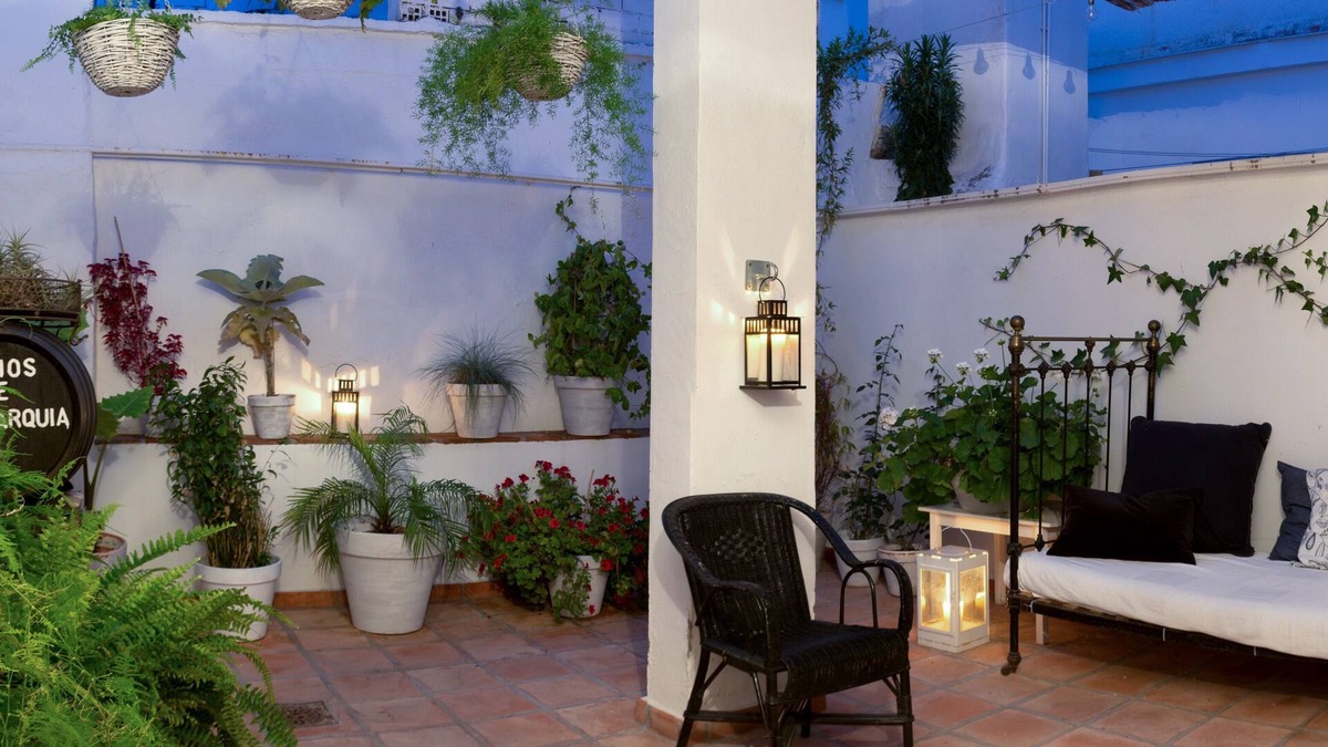 Rio Velez House | Urban oasis - grand and cosy