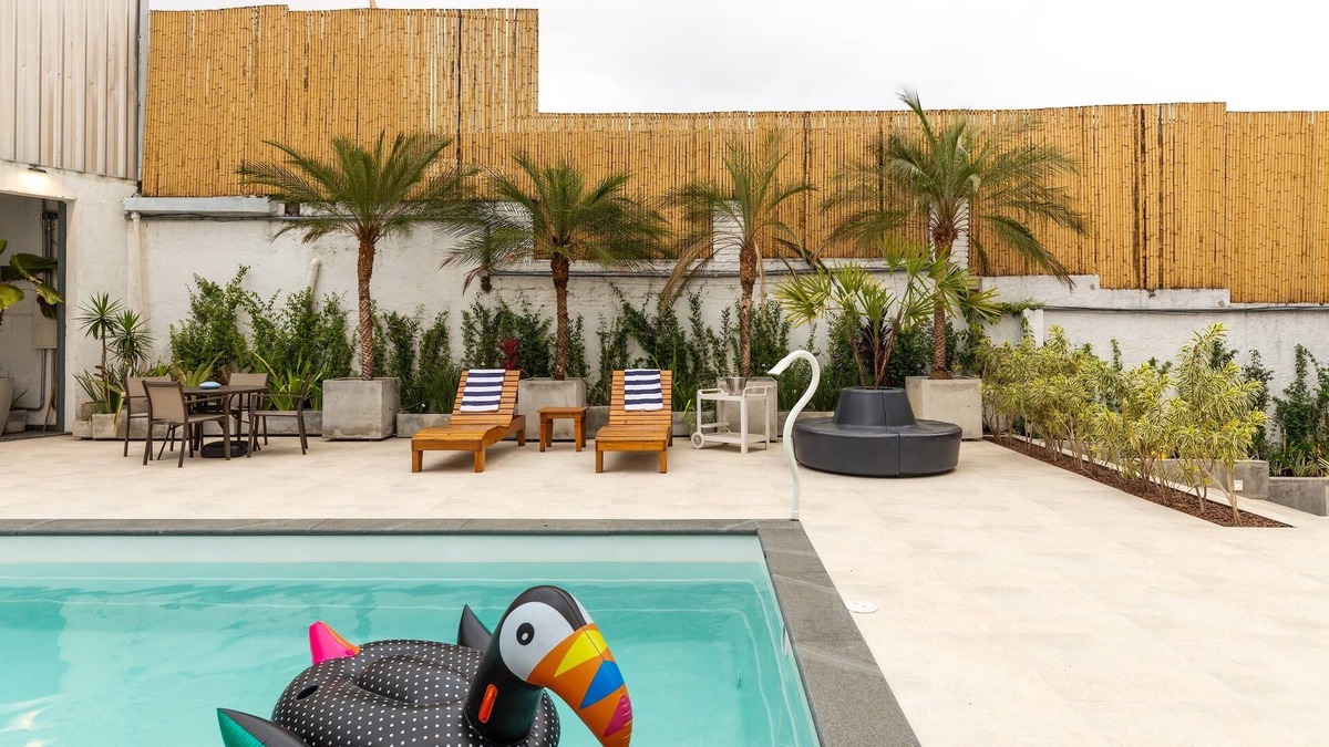 Zona Leste House | Urban Oasis / Photo and Event Studio AR-756