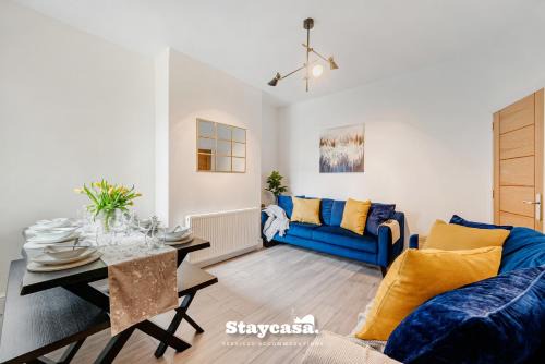 Manchester House | Urban Oasis Spacious 4-bedroom Home In Manchester