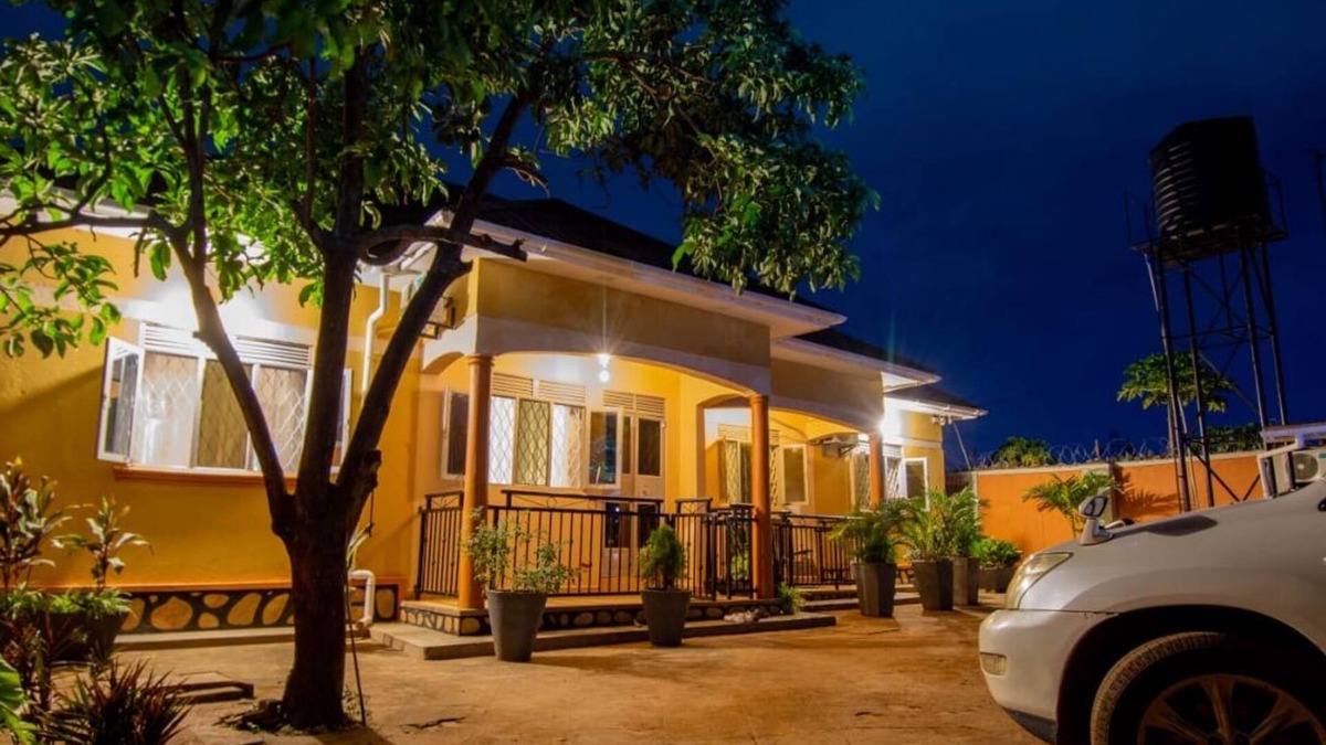 Kampala House | Urban Oasis