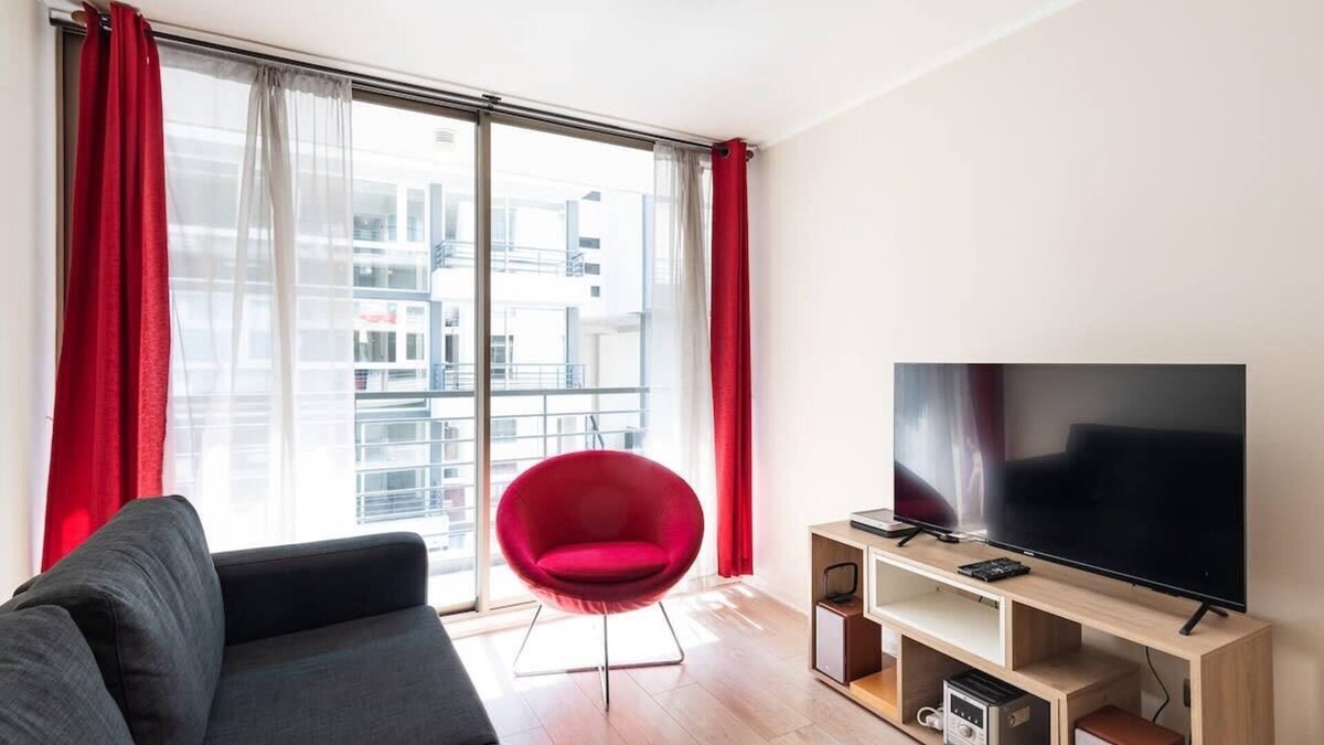 Downtown Santiago Apartment | Urban Red 2BR W/Wifi, Tv, Pool & Gym