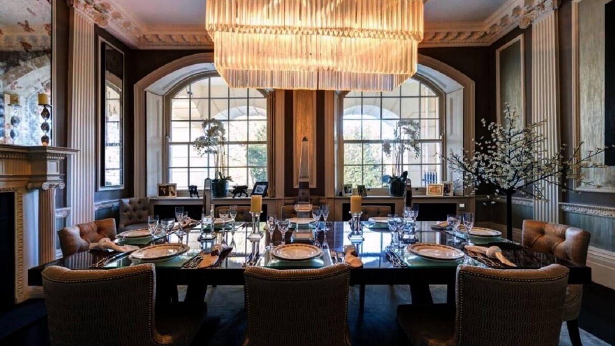 Regent's Park Apartment | Urban Sanctuary: Stylish and Spacious 5 Bedroom in The Regent's Park