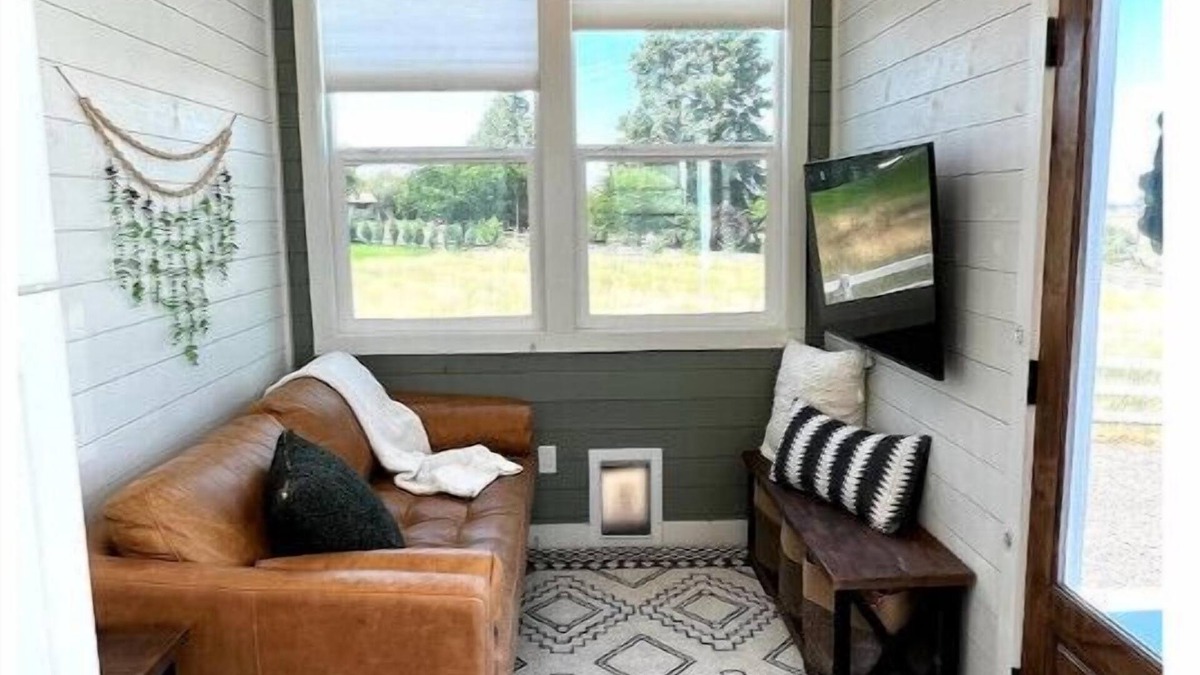 Caldwell House | Urban Tiny Home Getawayn