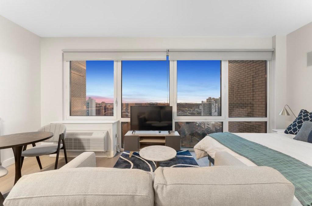 Queens Apartment | Queens Studio Jewel Luxury and Comfort Combined