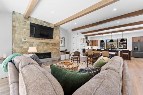 River Run Villa | Alcove 75 by Summit County Mountain Retreats