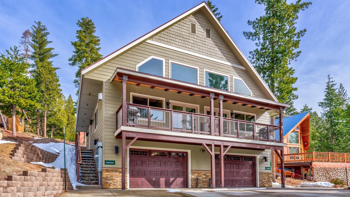 Yosemite National Park Cabin | Devonshire - Aragon